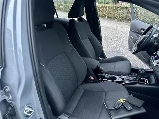 Toyota Corolla Gereserveerd Touring sports 1.8 Hybrid 148pk automaat Business - nap - vaste prijs - camera - line + front assist - afn trekh - clima + cruise contr - keyless start picture 47