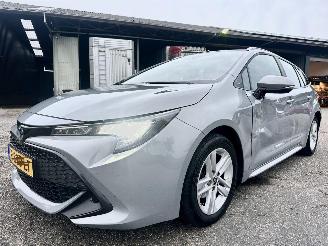 Toyota Corolla Gereserveerd Touring sports 1.8 Hybrid 148pk automaat Business - nap - vaste prijs - camera - line + front assist - afn trekh - clima + cruise contr - keyless start picture 2