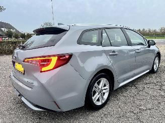 Toyota Corolla Gereserveerd Touring sports 1.8 Hybrid 148pk automaat Business - nap - vaste prijs - camera - line + front assist - afn trekh - clima + cruise contr - keyless start picture 5