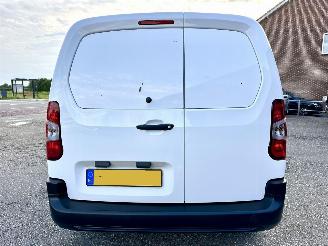 Citroën Berlingo Gereserveerd 1.5 BlueHDI 99pk Club XL extra lang - 82dkm nap - navi - airco - cruise - apple carplay - 1e eig - lichtsensor picture 54
