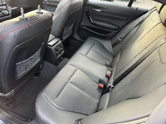 BMW 1-serie 118i 136pk 6-bak Cent Sportline 5drs - schuifdak - nap - leer - navi - stoelverw - licht + regensensor picture 18