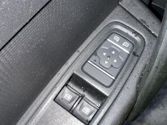 Renault Kangoo E-Tech 44kwh 122pk aut advance - nap - 2x schuifdeur - 1e eig - clima - cruise - pdc picture 36