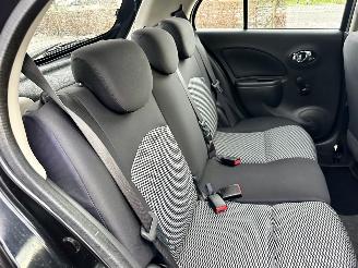 Nissan Micra 1.2i 80pk Connect Edition 5drs - navi - clima - cruise - pdc v+a - licht + regensensor - gebruikerssporen picture 21