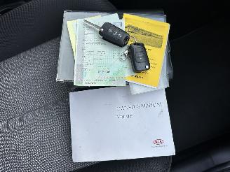 Kia Venga 1.4 CVVT 90pk X-Pect - 77dkm - airco - stoelverw - lichtsensor - pdc - esp - usb - aux - cv op afstandbed picture 17