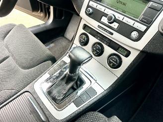 Volkswagen Passat 2.0 FSI 150pk 6-Traps automaat Comf Bus - nap - clima - cruise - navi - pdc v+a - licht + regensensor picture 49