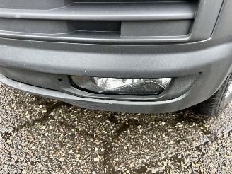 Volkswagen Transporter 2.0 TDI 150pk 6-bak euro.6 L2/H1 Highline 3Pers - nap - 1e eig - navi - airco - cruise - carplay - pdc - trekh picture 9