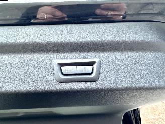 BMW iX2 eDrive20 67kWh 204pk aut M-Sport - nap - pano - 1e eig - 20 inch - harman/kardon - widescreen picture 60