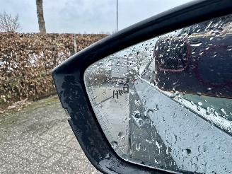 Skoda Superb Gereserveerd 2.0 TDI 150pk 6-bak euro.6 Style Bus - nap - navi - camera - front + side + park assist - keyless entry + start picture 75