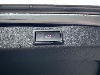 Skoda Superb Gereserveerd 2.0 TDI 150pk 6-bak euro.6 Style Bus - nap - navi - camera - front + side + park assist - keyless entry + start picture 33