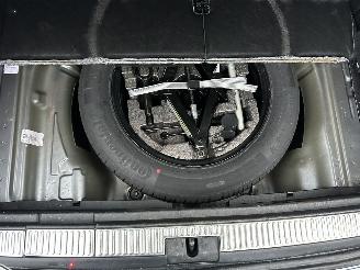 Skoda Superb Gereserveerd 2.0 TDI 150pk 6-bak euro.6 Style Bus - nap - navi - camera - front + side + park assist - keyless entry + start picture 72