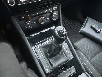 Skoda Superb Gereserveerd 2.0 TDI 150pk 6-bak euro.6 Style Bus - nap - navi - camera - front + side + park assist - keyless entry + start picture 39