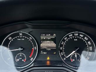 Skoda Superb Gereserveerd 2.0 TDI 150pk 6-bak euro.6 Style Bus - nap - navi - camera - front + side + park assist - keyless entry + start picture 14