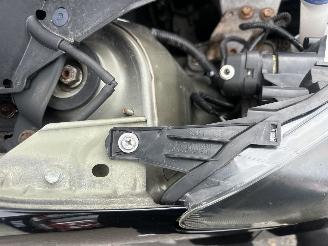 Toyota Aygo Gereserveerd 1.0 VVT-i 68pk aut + f1 Aspiration - nap - airco - facelift - led - bleutooth - elektr ramen - slechts 75dkm picture 49