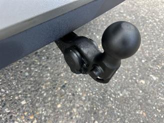 Volkswagen ID.4 Gereserveerd 77kWh 204pk aut First Edition - nap - 20 inch - navi - keyless - sfeerverl - cam - front + line assist - trekh picture 8