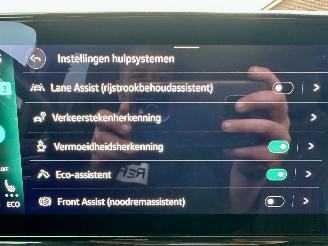 Volkswagen ID.4 Gereserveerd 77kWh 204pk aut First Edition - nap - 20 inch - navi - keyless - sfeerverl - cam - front + line assist - trekh picture 13