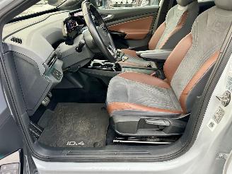 Volkswagen ID.4 Gereserveerd 77kWh 204pk aut First Edition - nap - 20 inch - navi - keyless - sfeerverl - cam - front + line assist - trekh picture 43