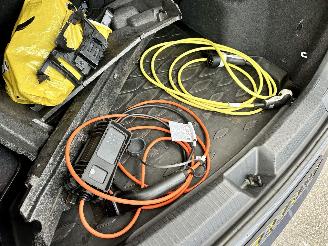 Volkswagen ID.4 Gereserveerd 77kWh 204pk aut First Edition - nap - 20 inch - navi - keyless - sfeerverl - cam - front + line assist - trekh picture 11