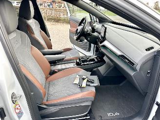 Volkswagen ID.4 Gereserveerd 77kWh 204pk aut First Edition - nap - 20 inch - navi - keyless - sfeerverl - cam - front + line assist - trekh picture 54