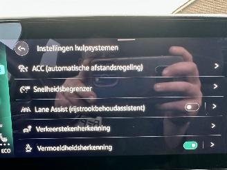 Volkswagen ID.4 Gereserveerd 77kWh 204pk aut First Edition - nap - 20 inch - navi - keyless - sfeerverl - cam - front + line assist - trekh picture 26