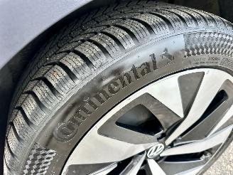 Volkswagen ID.4 Gereserveerd 77kWh 204pk aut First Edition - nap - 20 inch - navi - keyless - sfeerverl - cam - front + line assist - trekh picture 12