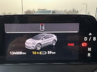Volkswagen ID.4 Gereserveerd 77kWh 204pk aut First Edition - nap - 20 inch - navi - keyless - sfeerverl - cam - front + line assist - trekh picture 31