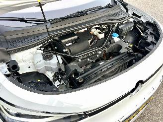 Volkswagen ID.4 Gereserveerd 77kWh 204pk aut First Edition - nap - 20 inch - navi - keyless - sfeerverl - cam - front + line assist - trekh picture 9