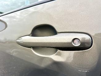 Toyota Yaris 1.5 Hybrid 115 automaat First Edition - nap - facelift - navi - camera - keyless - front + line assist - rijdbaar picture 7