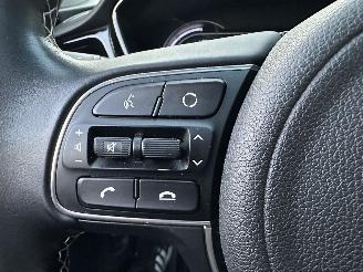 Kia e-Niro gereserveerd 64kWh 204pk aut + f1 DynamicPlusLine - nap - schuifdak elektr - keyless - front + line assist - stuur + stoelverw picture 29