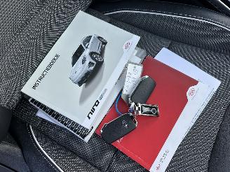 Kia e-Niro gereserveerd 64kWh 204pk aut + f1 DynamicPlusLine - nap - schuifdak elektr - keyless - front + line assist - stuur + stoelverw picture 25