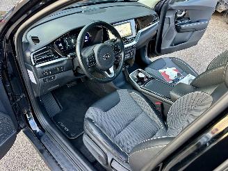 Kia e-Niro gereserveerd 64kWh 204pk aut + f1 DynamicPlusLine - nap - schuifdak elektr - keyless - front + line assist - stuur + stoelverw picture 16