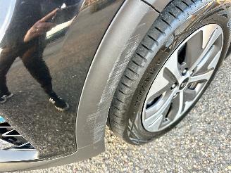 Kia e-Niro gereserveerd 64kWh 204pk aut + f1 DynamicPlusLine - nap - schuifdak elektr - keyless - front + line assist - stuur + stoelverw picture 95