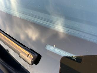 Kia e-Niro gereserveerd 64kWh 204pk aut + f1 DynamicPlusLine - nap - schuifdak elektr - keyless - front + line assist - stuur + stoelverw picture 98