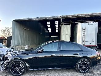  Mercedes E-klasse 300e Hybrid 268pk aut + f1 AMG-Line - pano - sfeerverl - memory l+r - front + line + side assist - 16dkm 2024/6