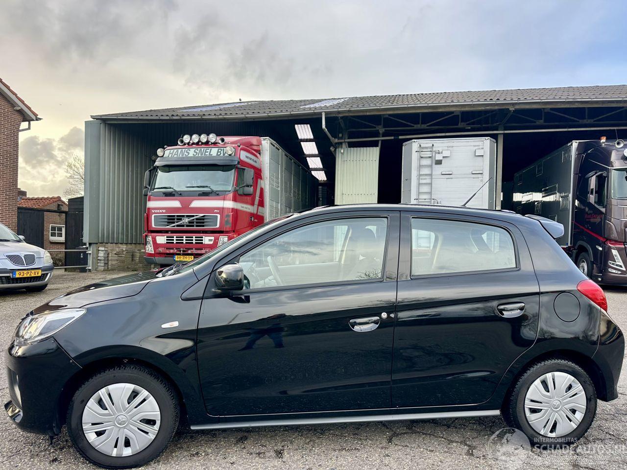 Mitsubishi Space-star 1.2i 71pk Connect+ 2024 - nap - airco - elektr pakket - touchscreen - dab - bleutooth - 8 jaar garantie - 5drs