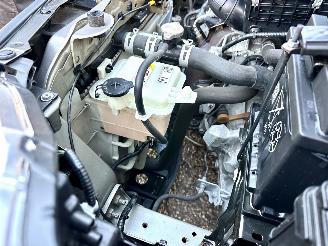 Toyota Yaris 1.0 VVT-i 69pk Comfort 5drs - nap - front + line assist - airco - bleutooth - aux - usb - stuurbediening picture 57