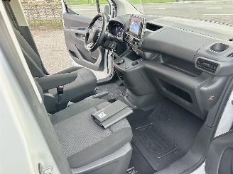 Toyota Proace City 1.5 D-4D 131pk 8-Traps aut + f1 Live - nap - camera - apple carplay + android - airco - cruise - pdc v+a picture 22