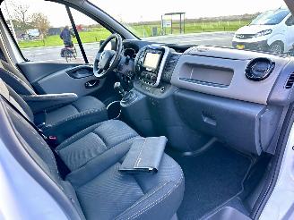Renault Trafic 1.6 dCi 120pk 6-bak euro.6 T27 L1/H1 Comf - nap - 3pers - navi - airco - cruise - pdc - trekh - imperiaal picture 15