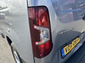 Peugeot Partner 1.5 BlueHDI 131pk 8-Traps aut + f1 Grip Long 3Pers - nap - camera - airco - carplay - 82dkm nieuw distr.riem - pdc v+a picture 81