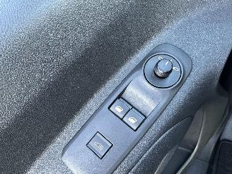 Peugeot Partner 1.5 BlueHDI 131pk 8-Traps aut + f1 Grip Long 3Pers - nap - camera - airco - carplay - 82dkm nieuw distr.riem - pdc v+a picture 34