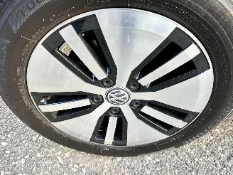 Volkswagen e-Golf 136pk aut E-DITION 5drs - 33dkm nap - front assist - clima - cruise - pdc v+a - keyless entry + start - stoelverw picture 67