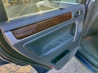 Volkswagen Touareg 4.2 V8 4WD 310pk aut Highl - org nl + nap - luchtvering - schuifdak - leer - memory l+r - clima + cruise - 20 inch picture 50