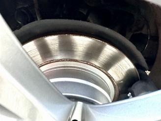 BMW 1-serie 120i 177pk 8-traps aut M-Sport - schuifdak - navi - pdc - keyless - alcantara - zwarte hemel - stoelverw picture 83