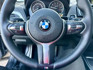 BMW 1-serie 120i 177pk 8-traps aut M-Sport - schuifdak - navi - pdc - keyless - alcantara - zwarte hemel - stoelverw picture 25
