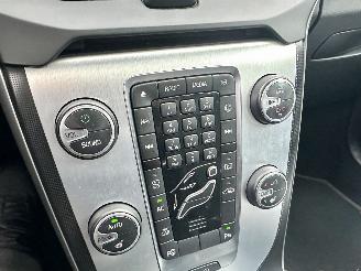 Volvo V-40 2.0 D4 190pk 6-bak Ocean Race Bus - pano - xenon - nap - navi - camera - pdc v+a - memory - trekh picture 25