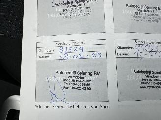 Toyota Yaris 1.5 Full Hybrid 89pk automaat Aspiration - nap - camera - clima + cruise contr - pdc - afn trek - boekjes + sleutels picture 33