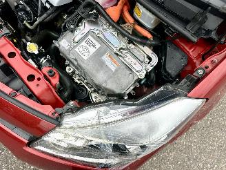 Toyota Yaris 1.5 Full Hybrid 89pk automaat Aspiration - nap - camera - clima + cruise contr - pdc - afn trek - boekjes + sleutels picture 90