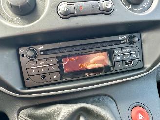 Renault Kangoo Maxi 1.5 Blue dCi 95pk 6-bak Luxe - nap - 1e eig - airco - cruise - pdc - 2x schuifdeur - klapdeuren - euro.6 picture 36