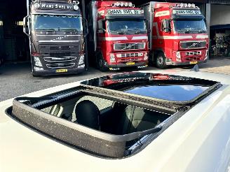 Mini Clubman Cooper 1.5T 136pk 6-traps aut - pano - nap - 1e eig - keyless entry + start - line assist - clima + cruise contr picture 8