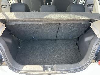 Mitsubishi Space-star 1.0i 71pk Cool+ 5drs - nap - airco - elektr pakket - licht + regensensor - facelift - 4x nieuwe banden picture 45