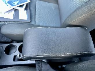 Toyota Corolla-verso 1.6 VVT-i 110pk Terra - 197dkm nap - airco - cruise contr - pdc - elektr spiegels + ramen voor - all season picture 52